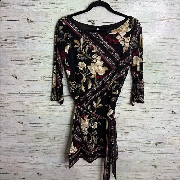 White House black market floral size xs long sleeve - Picture 1 of 5